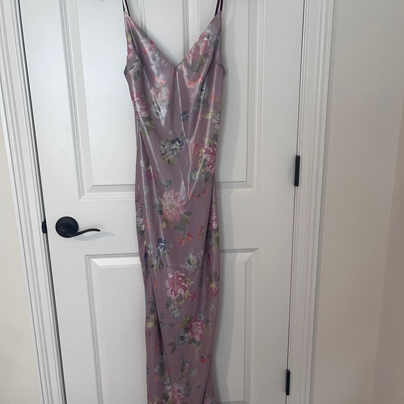 NWT House of CB aria Satin Slipdress size L - Picture 5 of 11